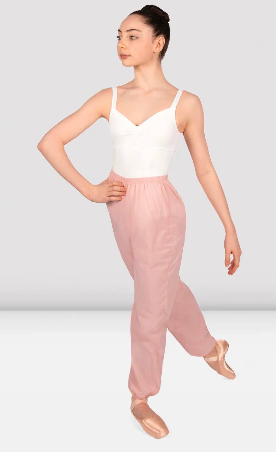 331467983_1138143376873638_2458534523906398701_n